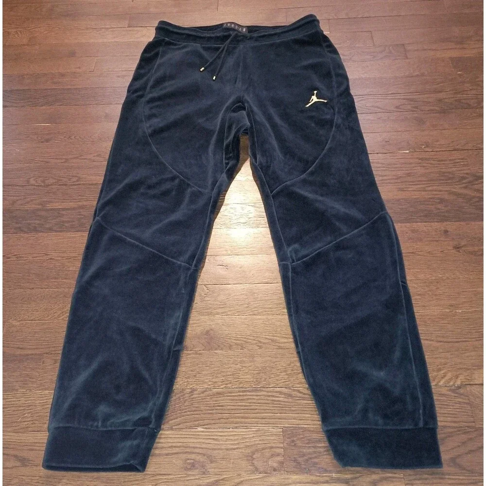 RARE Air Jordan Track Pants Mens Small Velour Black Gold Jumpman Nike AH2361-010